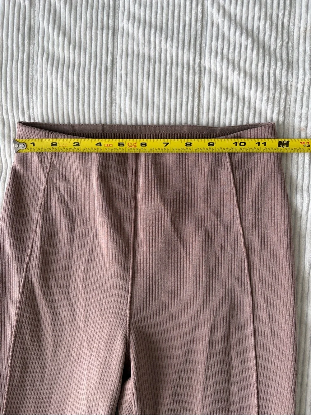 Lululemon Ribbed Cropped Pants Womens 4 Softstreme Zip-Leg High-Rise